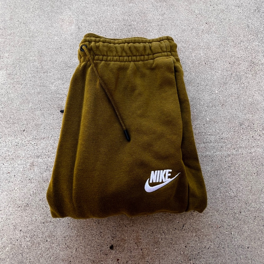 Nike Jogger Style Sweats - SOLD